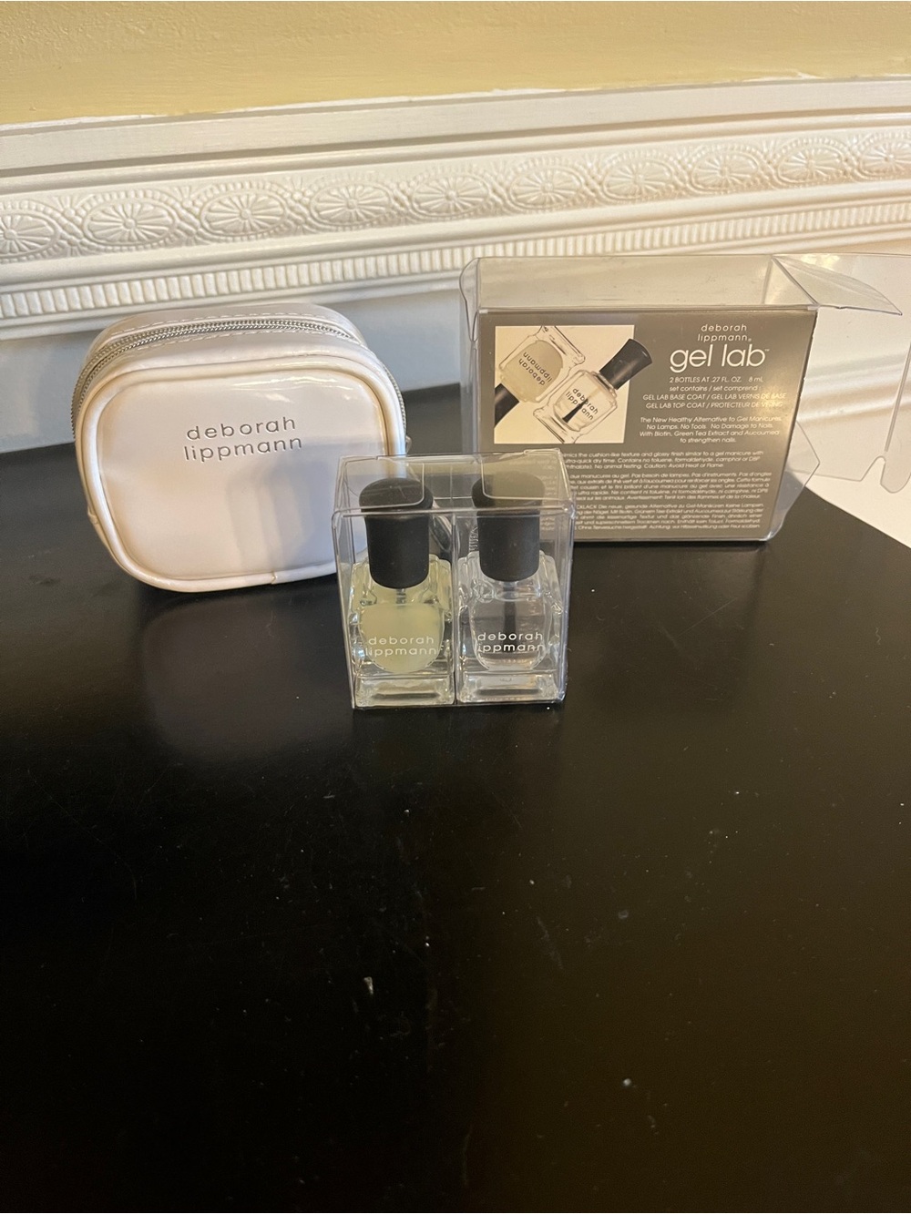 deborah Lippmann new gel lab -gel base coat & gel top coat in white patent case